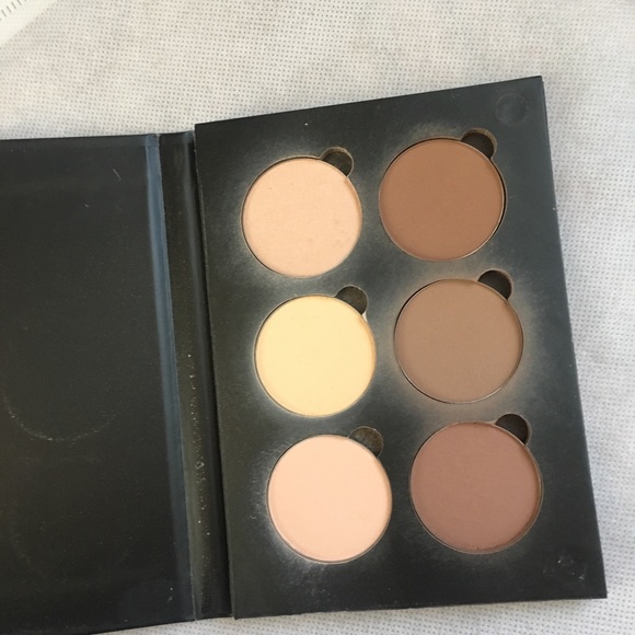 ANASTASIA BEVERLY HILLS ABH Powder Contour Palette Light/Medium - Picture 2 of 4